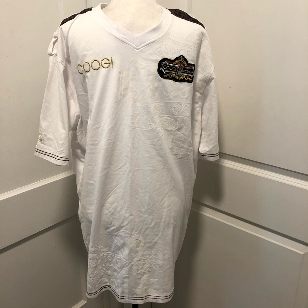 Coogi mens NWT T-shirt size xxl
